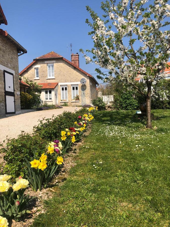 La Besace Bed and Breakfast Sainte-Croix  Eksteriør billede